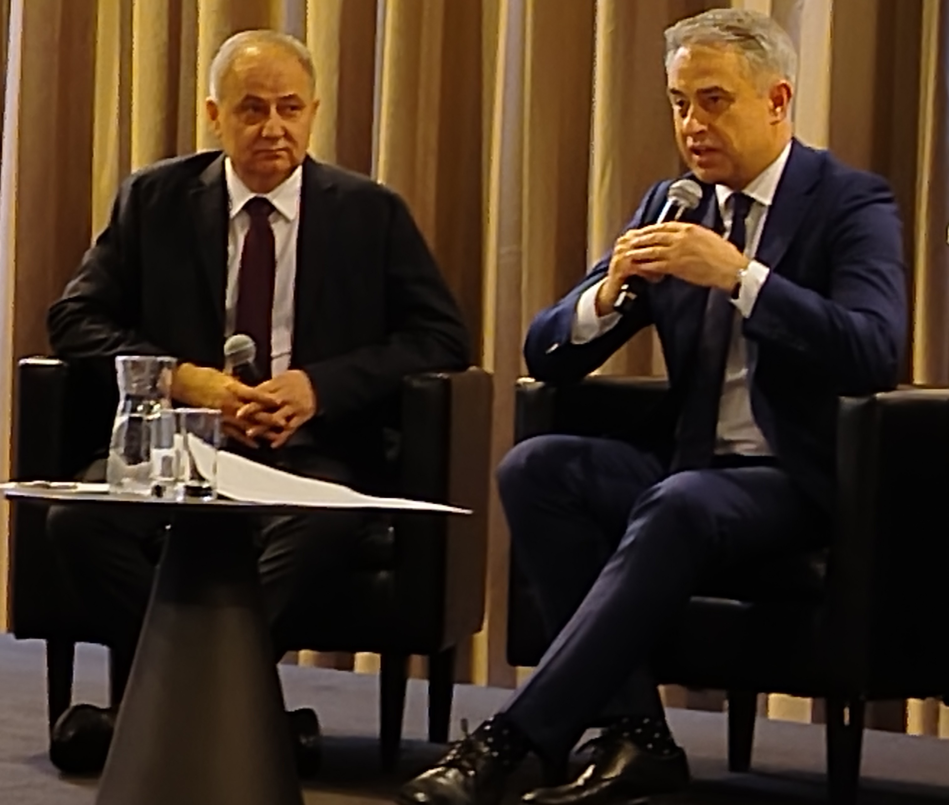 Krzysztof Gawkowski na konferencji KIKE o: DWR, lokalnych ISP i dlaczego podpadł mu jeden hurtownik