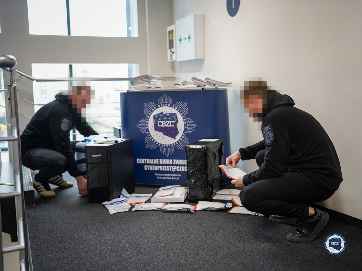 Siódemka odpowie za ataki DDoS przed sądem dla nieletnich