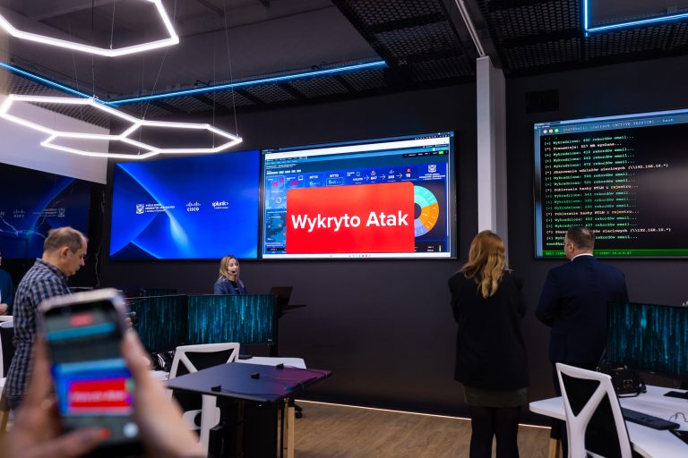 Rzeszowska uczelnia uruchomiła CyberLaboratorium